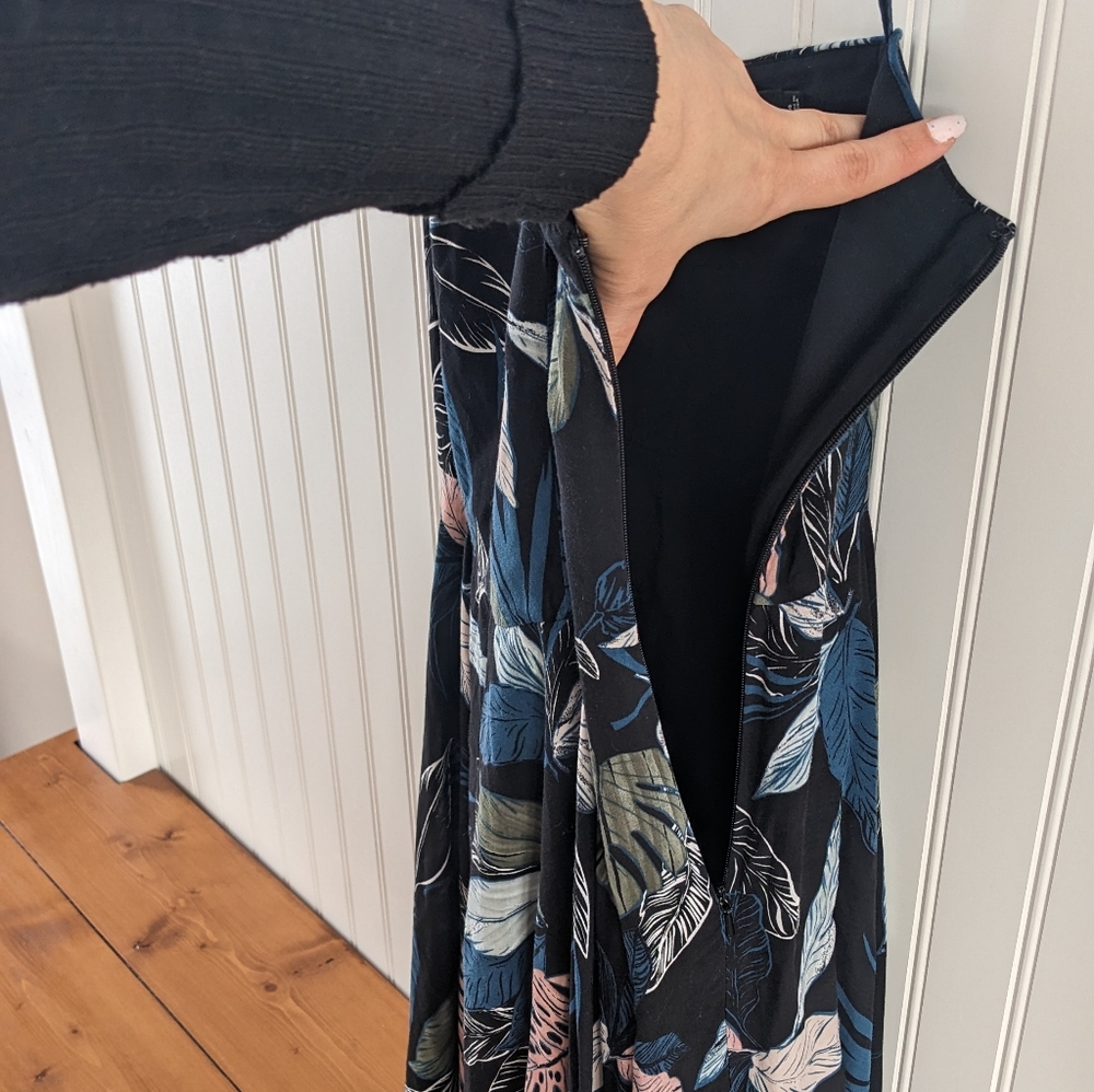 Aritzia Talula Lipinski Skater Dress | Color Palm Leaf - Picture 13 of 14